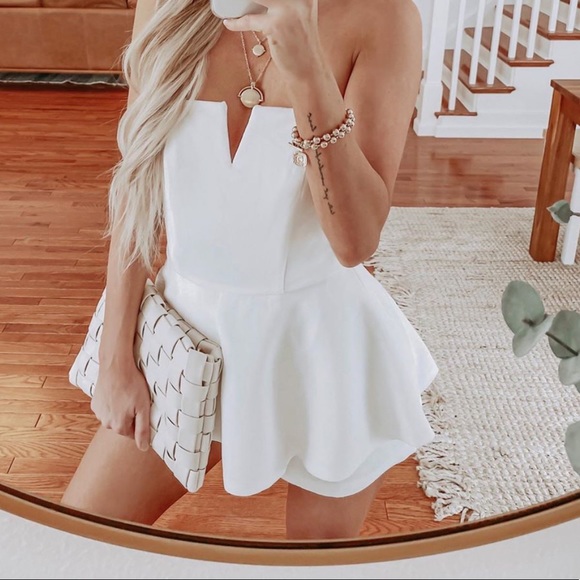 RESERVED • Faux Leather Woven Crossbody Clutch - Picture 5 of 7